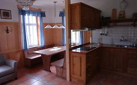 Chata Hugo - 3 Retreat Apartments